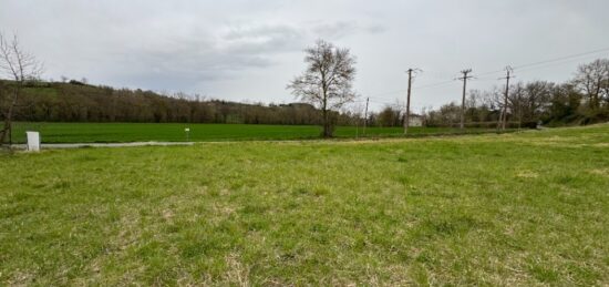 Terrain à bâtir à Auriac-sur-Vendinelle, Occitanie