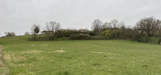 Terrain à bâtir à Auriac-sur-Vendinelle, Occitanie