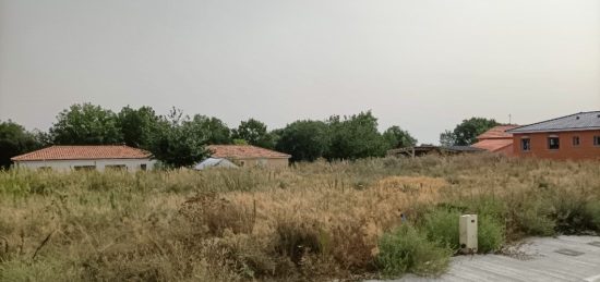 Terrain à bâtir à Grazac, Occitanie