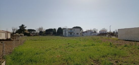 Terrain à bâtir à , Haute-Garonne