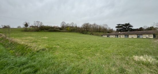 Terrain à bâtir à , Haute-Garonne